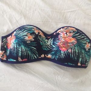 Victoria Secret strapless bralette